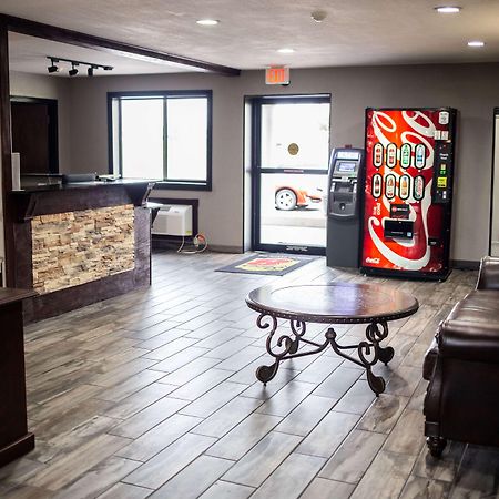 Super 8 By Wyndham Poplar Bluff Missouri Hotel Buitenkant foto