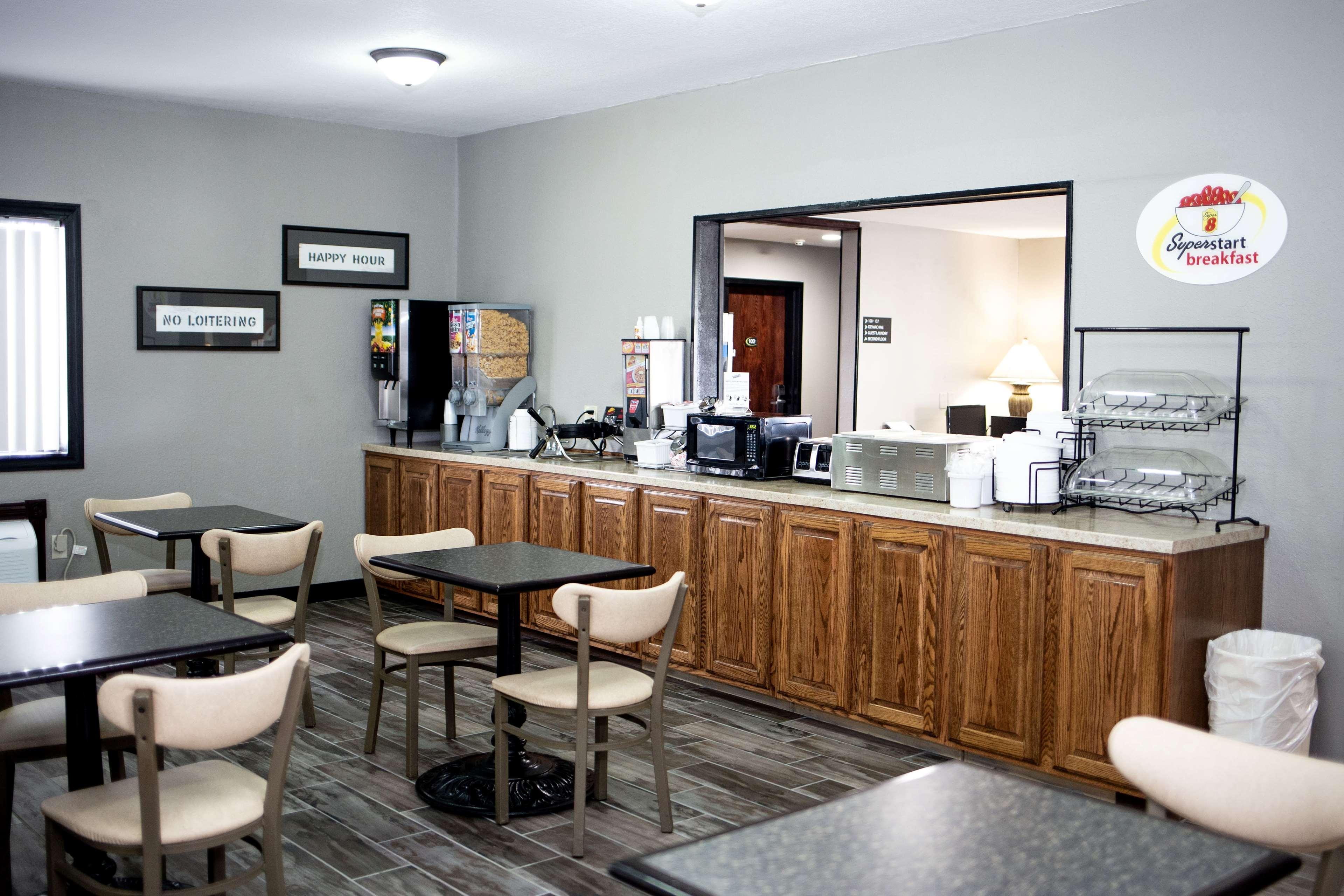 Super 8 By Wyndham Poplar Bluff Missouri Hotel Buitenkant foto