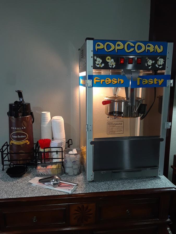 Super 8 By Wyndham Poplar Bluff Missouri Hotel Buitenkant foto