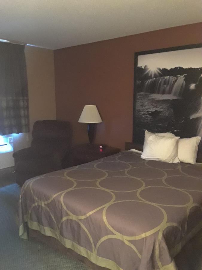 Super 8 By Wyndham Poplar Bluff Missouri Hotel Buitenkant foto
