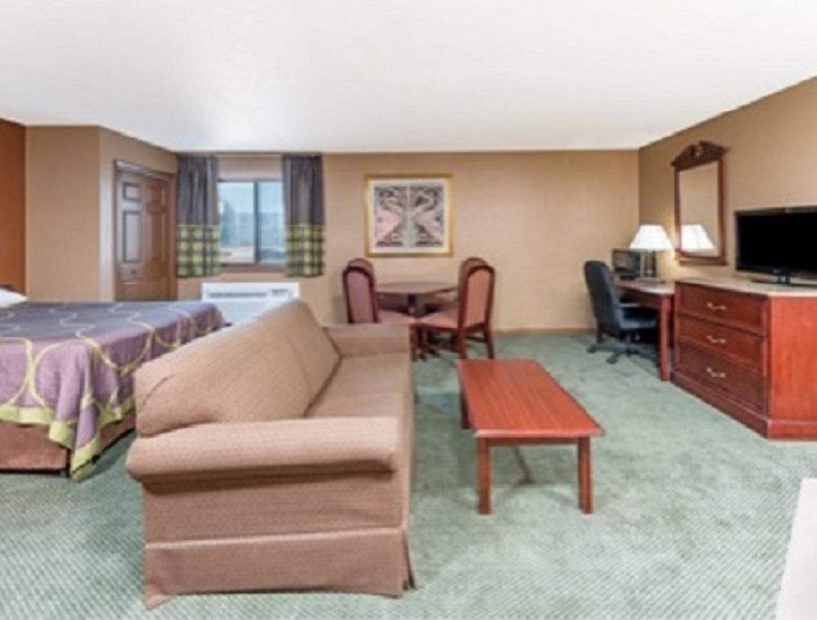 Super 8 By Wyndham Poplar Bluff Missouri Hotel Buitenkant foto